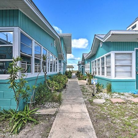 Sun-Soaked Coastal Hideaway - Steps To Beach! Vila Clearwater Beach Exterior foto