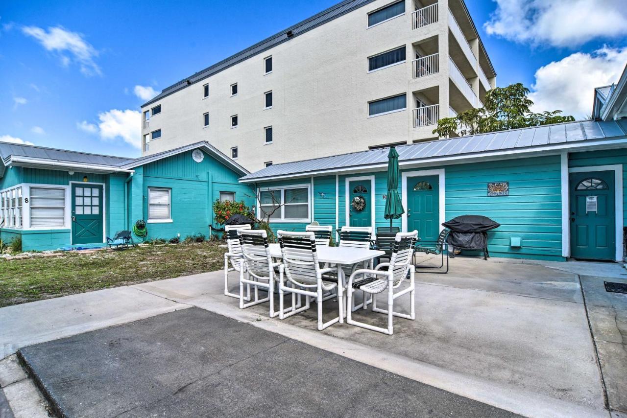 Sun-Soaked Coastal Hideaway - Steps To Beach! Vila Clearwater Beach Exterior foto